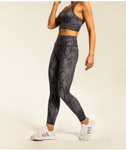 Savannah Sculpt Leopard Performance Yoga Set