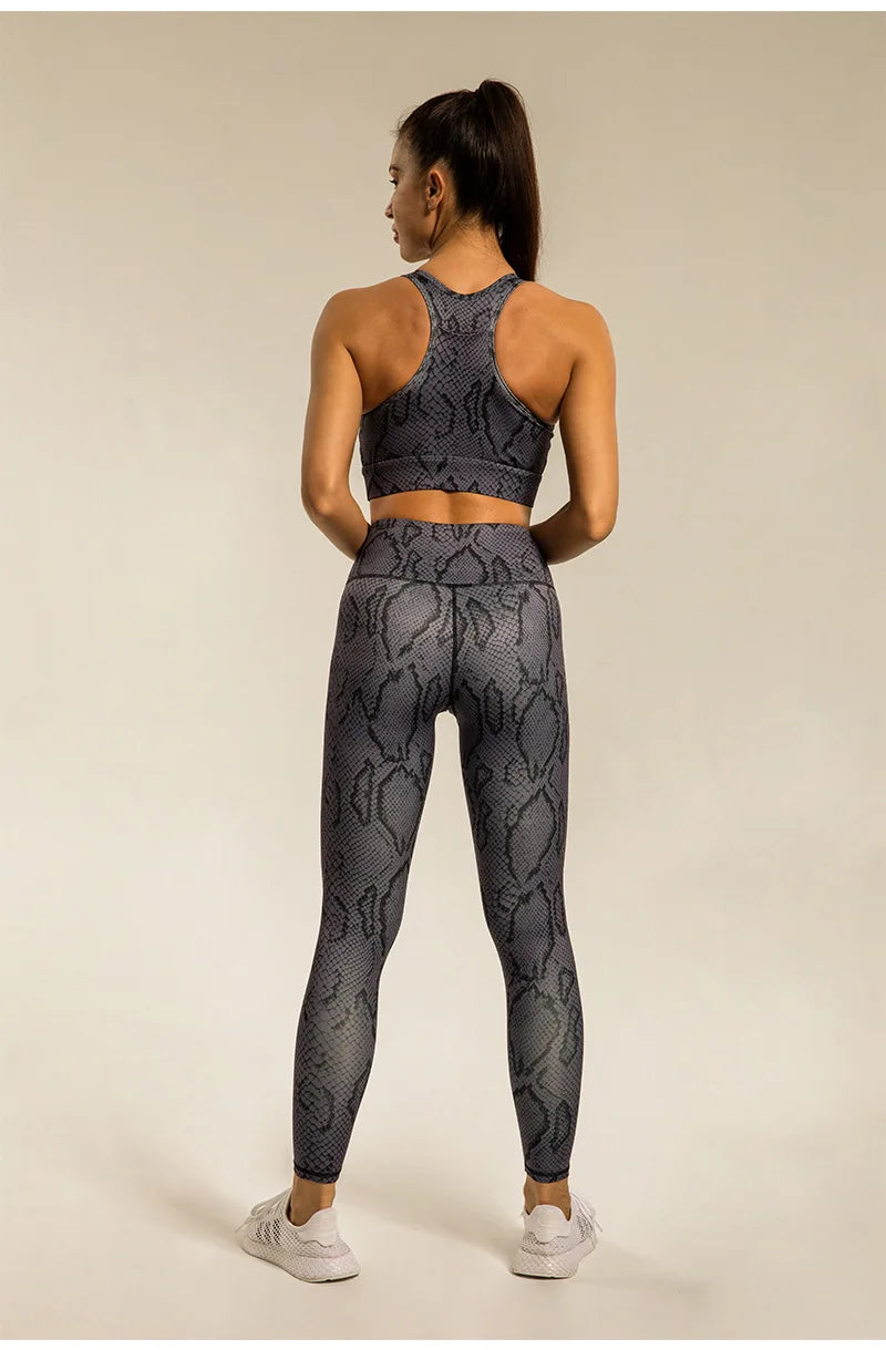 Savannah Sculpt Leopard Performance Yoga Set