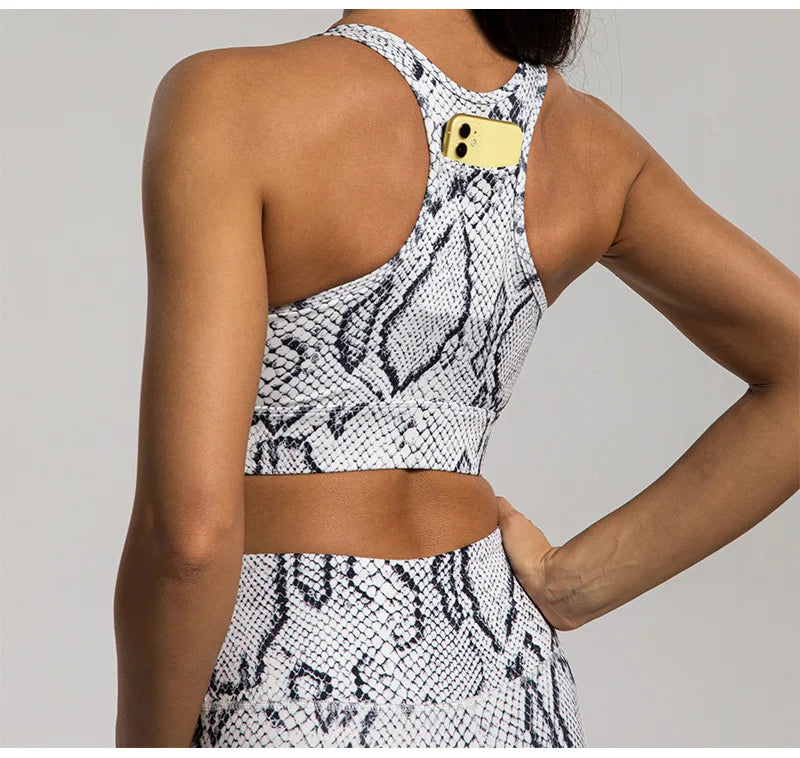 Savannah Sculpt Leopard Performance Yoga Set