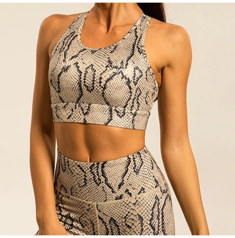 Savannah Sculpt Leopard Performance Yoga Set